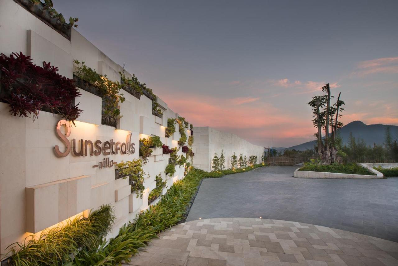 Sunsetfalls Gardens And Resort Магеланг Екстериор снимка
